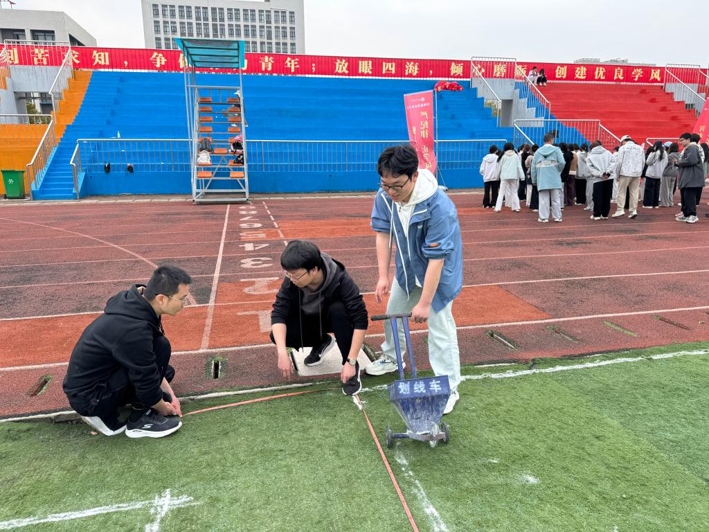 15902a1464c91d6d4033b3206834dc2b